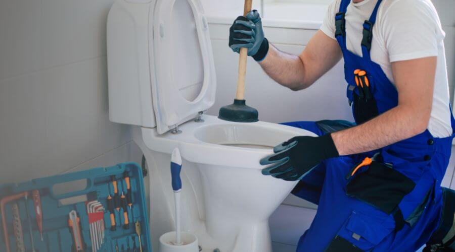 Professional sewer line repair services in Toa Baja, PR
